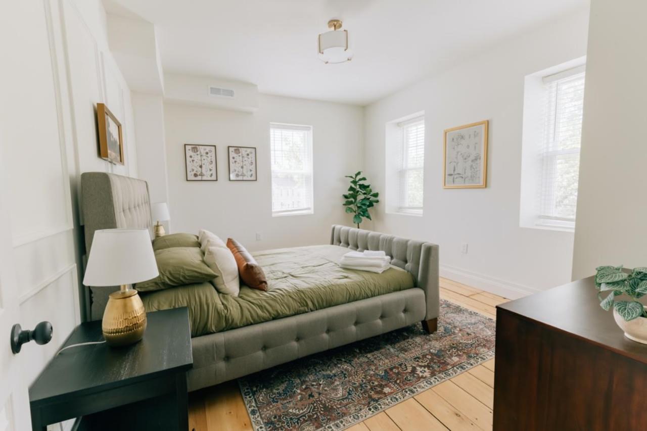 Newly Renovated Vintage Inspired Large 4 Bedroom Home Mount Joy Eksteriør bilde