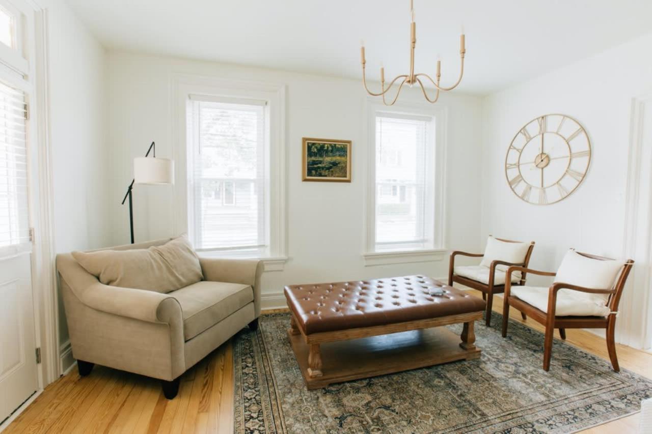 Newly Renovated Vintage Inspired Large 4 Bedroom Home Mount Joy Eksteriør bilde