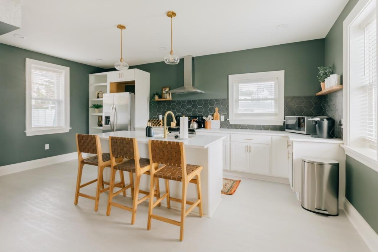 Newly Renovated Vintage Inspired Large 4 Bedroom Home Mount Joy Eksteriør bilde